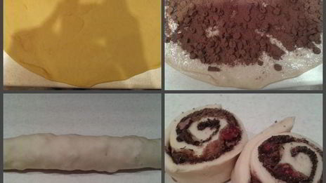 булочки с шоколадом, вишней и песочной крошкой