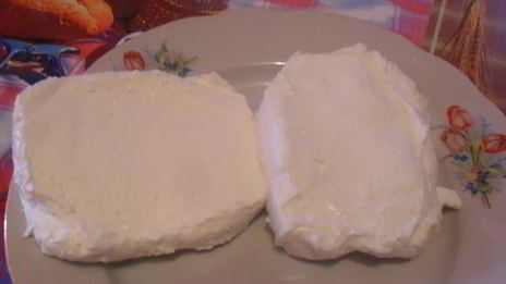 булочки с творогом и изюмом