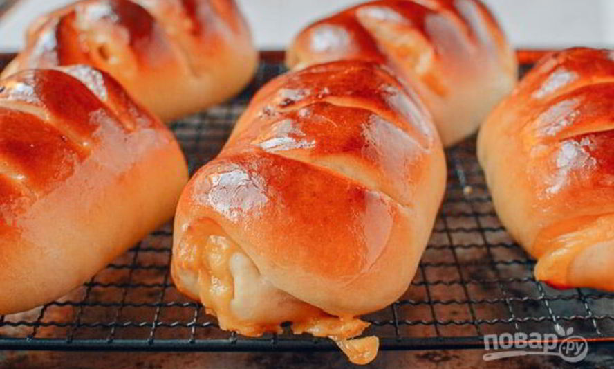 Рецепт булочек с ветчиной и сыром