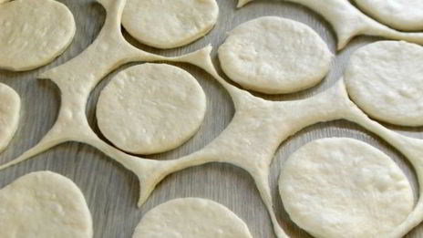 булочки слоеные из дрожжевого теста