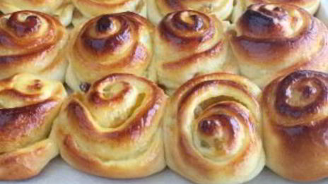 булочки в мультиварке