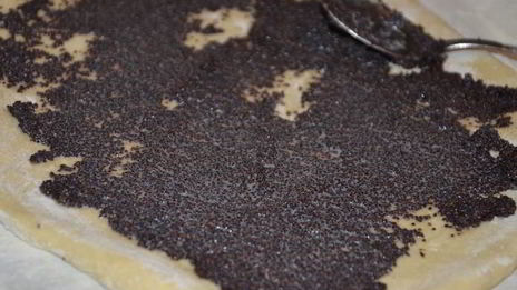 дрожжевые булочки с маком