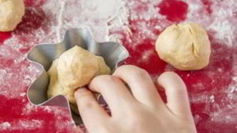 французская булочка бриошь