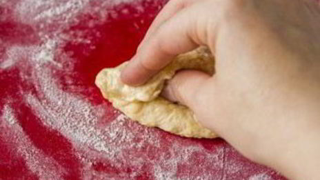 французская булочка бриошь