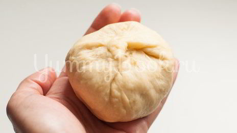 итальянские булочки данубио с сыром и ветчиной