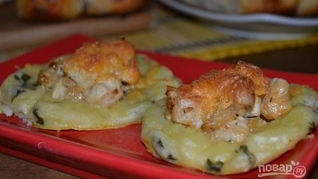 Картофельные ватрушки с курицей