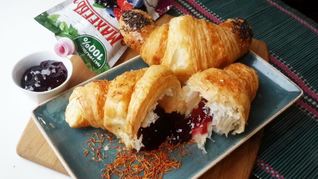 Круассаны французские с джемом