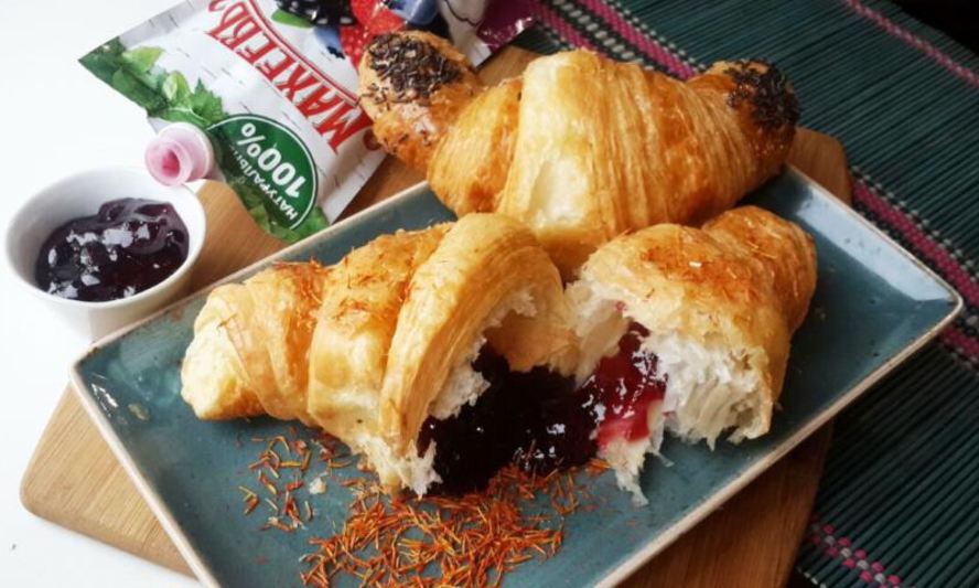 Рецепт круассанов французских с джемом