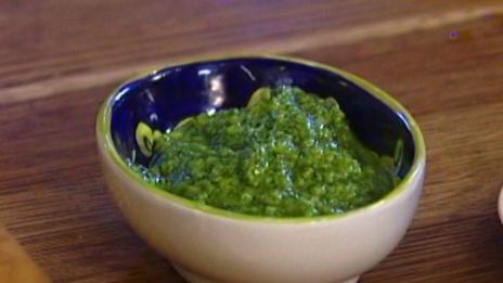 круассаны с ветчиной, сыром и помидорами