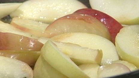 круассаны с яблоками