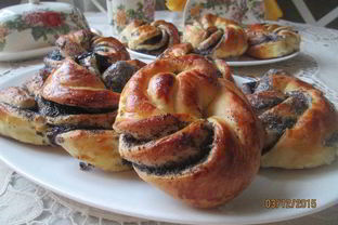 Плюшки-завитушки маковые