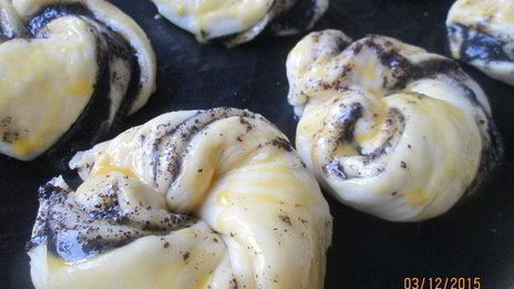 плюшки-завитушки маковые