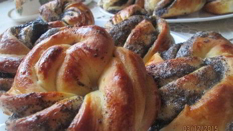 плюшки-завитушки маковые