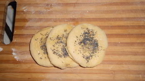 постные тыквенно-маковые булочки