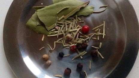 рийет из курицы и заварные булочки