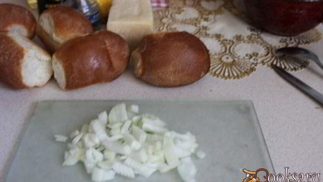 рыбный жюльен в булочках