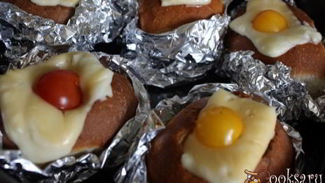 рыбный жюльен в булочках