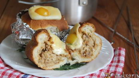 рыбный жюльен в булочках