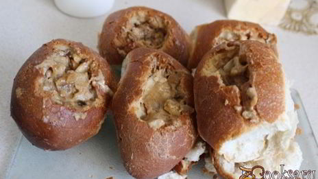 рыбный жюльен в булочках