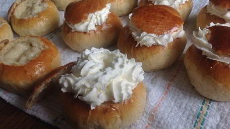 семла — шведская булочка