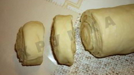 сладкие булочки из дрожжевого теста на сыворотке