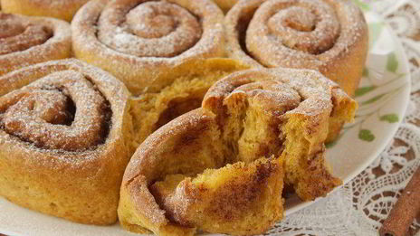 тыквенные булочки с корицей