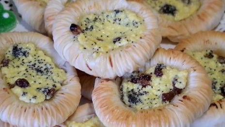 ватрушки гнезда из теста фило