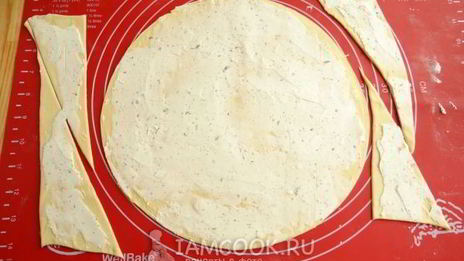 закусочные круассаны с лососем