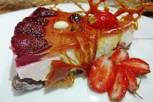 Чизкейк без выпечки с клубникой