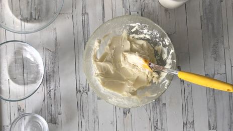 чизкейк без выпечки с творогом и печеньем