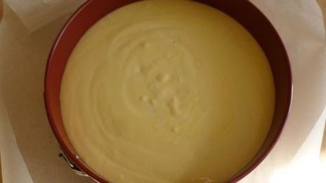 йогуртовый чизкейк с миндалем и вареной сгущенкой