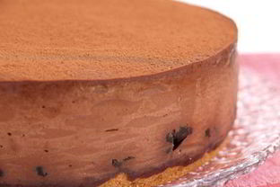 Шоколадный чизкейк с черносливом