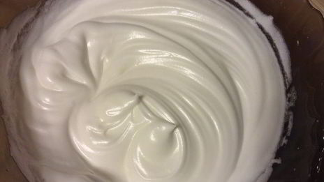 японский чизкейк с ягодным соусом