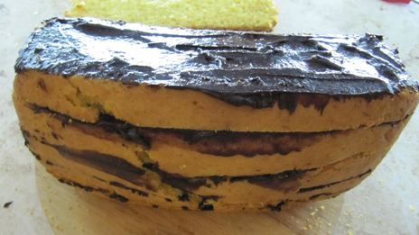 апельсиновый кекс в шоколадной глазури