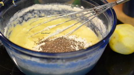 кекс лимонный с семенами чиа