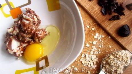 кекс на нутелле с овсяными хлопьями и сухофруктами