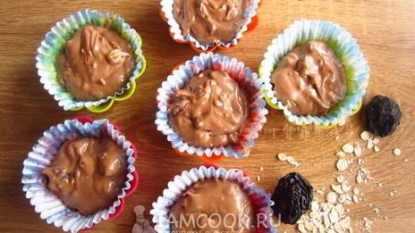 кекс на нутелле с овсяными хлопьями и сухофруктами