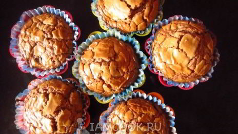 кекс на нутелле с овсяными хлопьями и сухофруктами