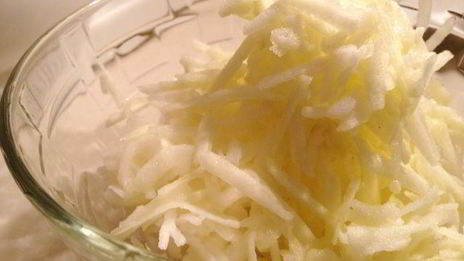 кекс с яблоком и корицей