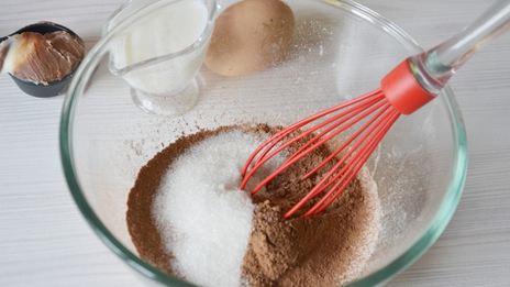 кекс в кружке за 5 минут в микроволновке