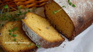 Медовый кекс с лаймом и тимьяном