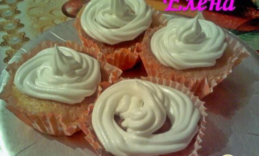Рецепт медовых кексов с белковым кремом