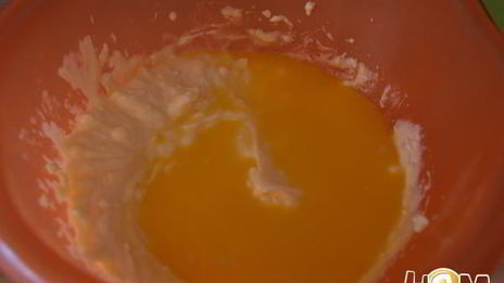 творожный кекс с курагой