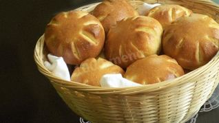 Булочки из хлебного теста
