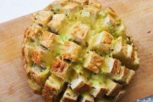 Хлеб с сыром в духовке