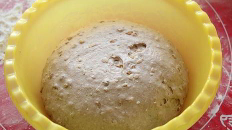 цельнозерновые хлебцы с грецкими орехами