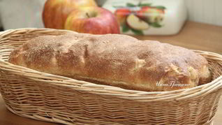 Яблочный хлеб с розмарином