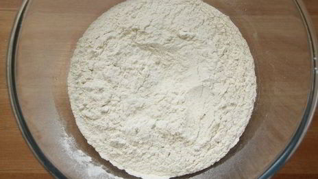 яблочный хлеб с розмарином