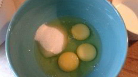 хворост на кефире пышный