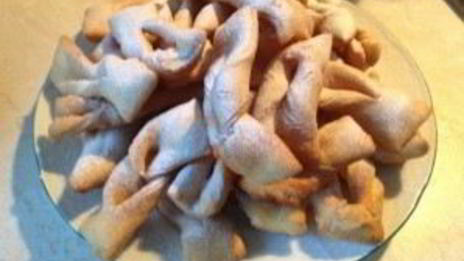 хворост на кефире пышный